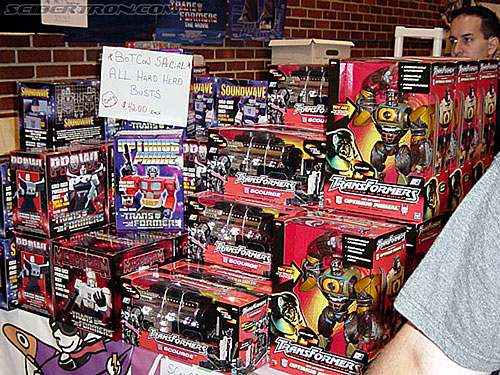 BotCon 2002: American Transformers Gallery - Transformers Event: Botcon-2002-us009