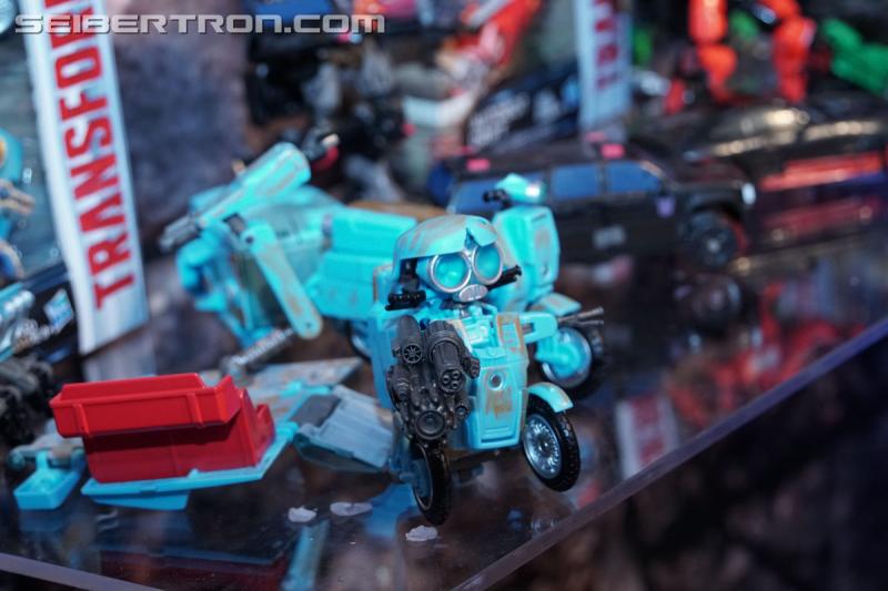 Toy Fair 2017 - TF The Last Knight, Robots In Disguise, Titans Return and Rescue Bots