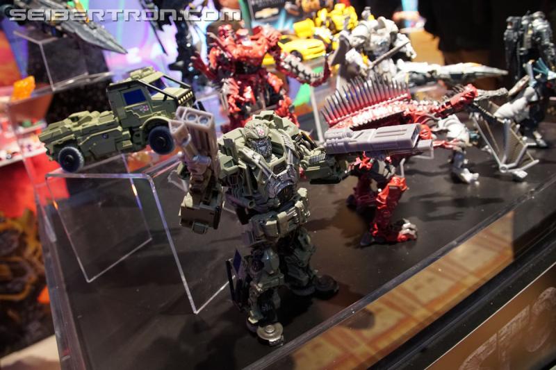 Toy Fair 2017: TF The Last Knight, Robots In Disguise, Titans Return and Rescue Bots - Transformers Event: DSC00254