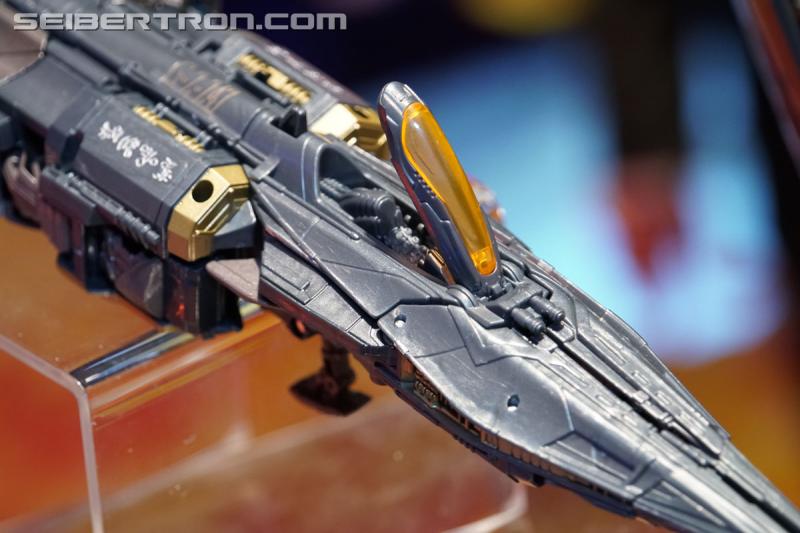 Toy Fair 2017: TF The Last Knight, Robots In Disguise, Titans Return and Rescue Bots - Transformers Event: DSC00260