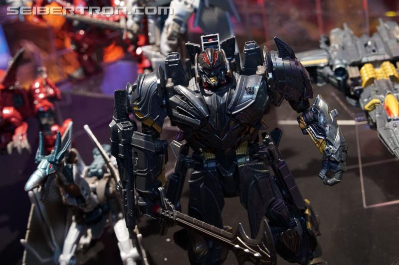 Toy Fair 2017: TF The Last Knight, Robots In Disguise, Titans Return and Rescue Bots - Transformers Event: DSC00282