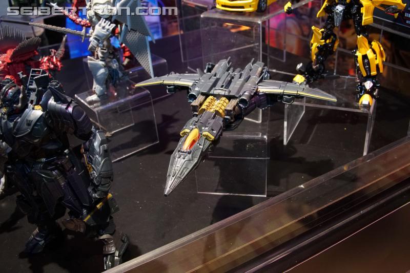 Toy Fair 2017: TF The Last Knight, Robots In Disguise, Titans Return and Rescue Bots - Transformers Event: DSC00287