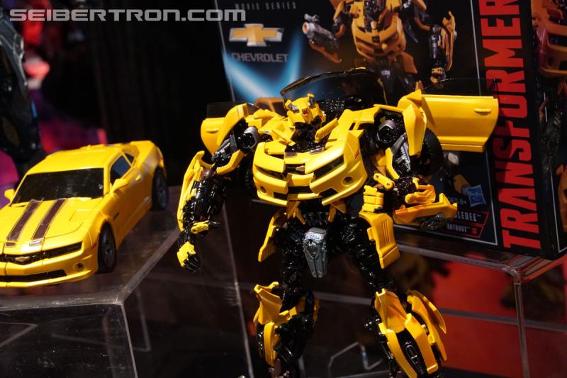Toy Fair 2017: TF The Last Knight, Robots In Disguise, Titans Return and Rescue Bots - Transformers Event: DSC00290