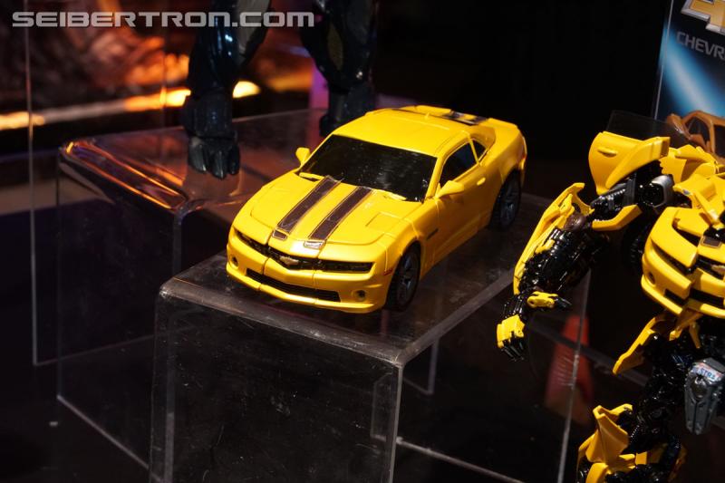 Toy Fair 2017: TF The Last Knight, Robots In Disguise, Titans Return and Rescue Bots - Transformers Event: DSC00292