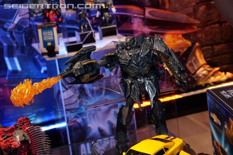 Toy Fair 2017: TF The Last Knight, Robots In Disguise, Titans Return and Rescue Bots - Transformers Event: DSC00309