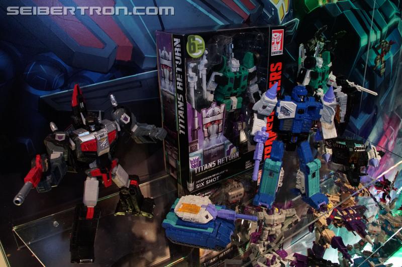 Toy Fair 2017: TF The Last Knight, Robots In Disguise, Titans Return and Rescue Bots - Transformers Event: DSC00392