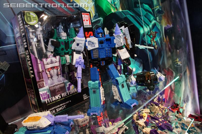 Toy Fair 2017: TF The Last Knight, Robots In Disguise, Titans Return and Rescue Bots - Transformers Event: DSC00398