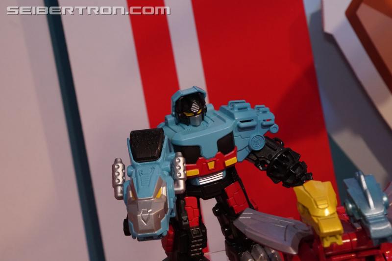 Toy Fair 2017: TF The Last Knight, Robots In Disguise, Titans Return and Rescue Bots - Transformers Event: DSC00726
