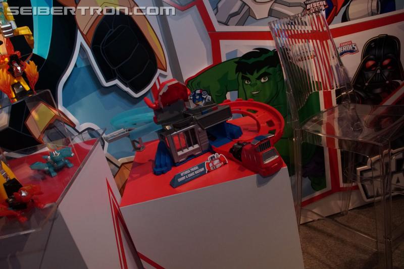 Toy Fair 2017: TF The Last Knight, Robots In Disguise, Titans Return and Rescue Bots - Transformers Event: DSC00734