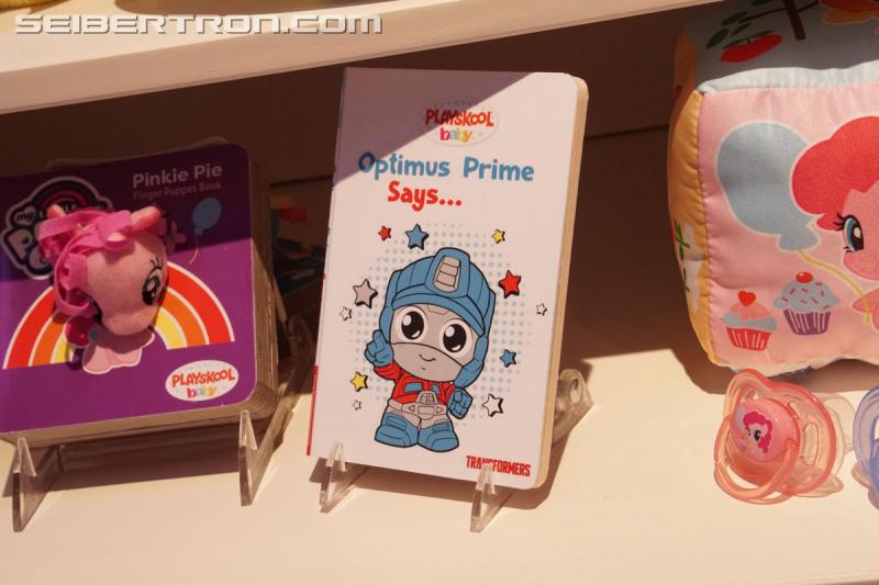 Toy Fair 2017: TF The Last Knight, Robots In Disguise, Titans Return and Rescue Bots - Transformers Event: DSC00752