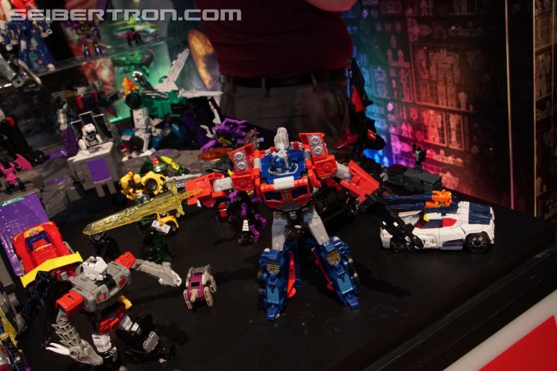 Toy Fair 2017 - Generations: Titans Return (and Trypticon too!)