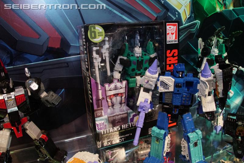 Toy Fair 2017: Generations: Titans Return (and Trypticon too!) - Transformers Event: Generations Titans Return 027