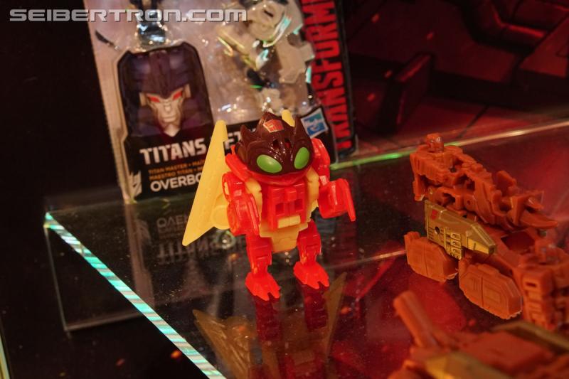 Toy Fair 2017: Generations: Titans Return (and Trypticon too!) - Transformers Event: Generations Titans Return 053