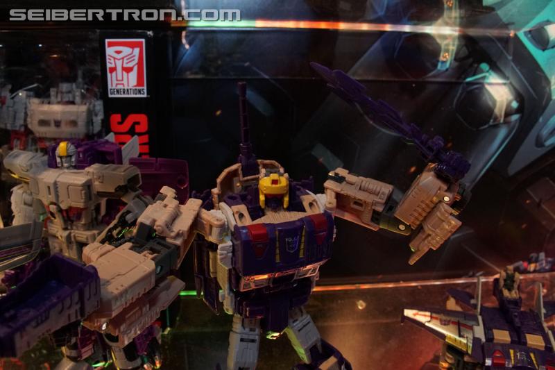 Toy Fair 2017: Generations: Titans Return (and Trypticon too!) - Transformers Event: Generations Titans Return 087