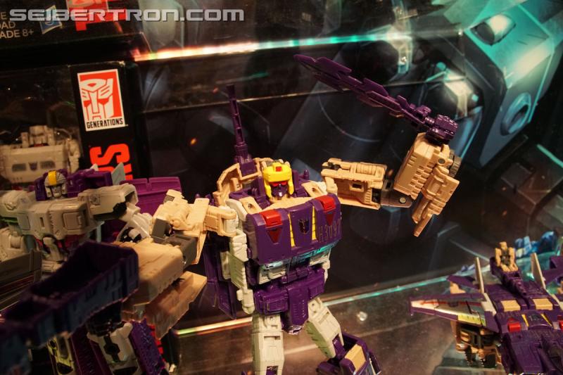 Toy Fair 2017: Generations: Titans Return (and Trypticon too!) - Transformers Event: Generations Titans Return 088