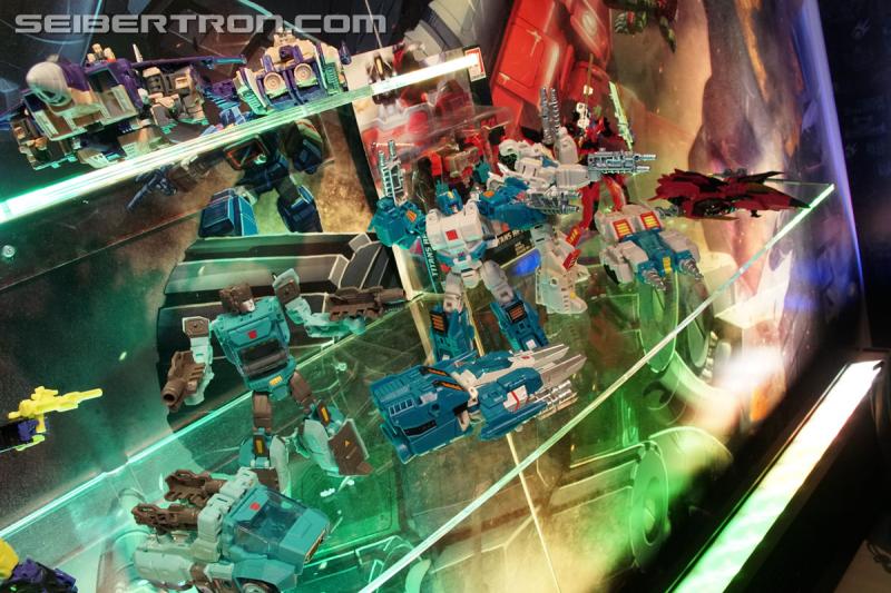 Toy Fair 2017: Generations: Titans Return (and Trypticon too!) - Transformers Event: Generations Titans Return 095