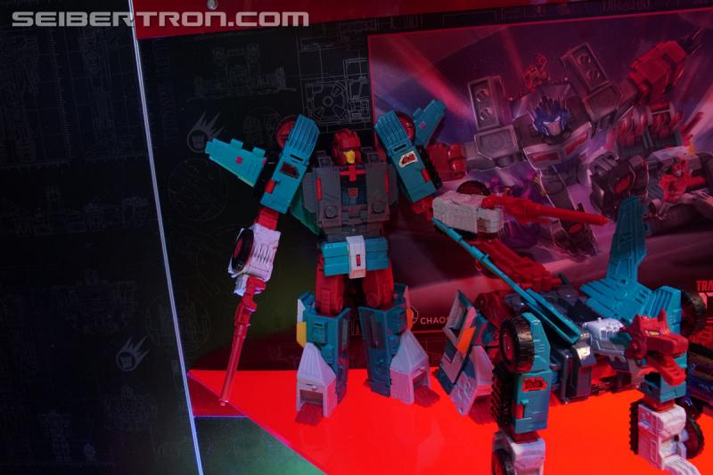 Toy Fair 2017: Generations: Titans Return (and Trypticon too!) - Transformers Event: Generations Titans Return 103