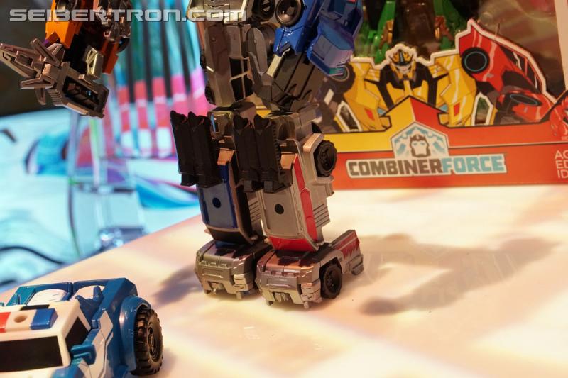 Toy Fair 2017: Transformers Robots In Disguise Combiner Force - Transformers Event: Robots In Disguise 009