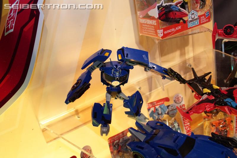 Toy Fair 2017: Transformers Robots In Disguise Combiner Force - Transformers Event: Robots In Disguise 039