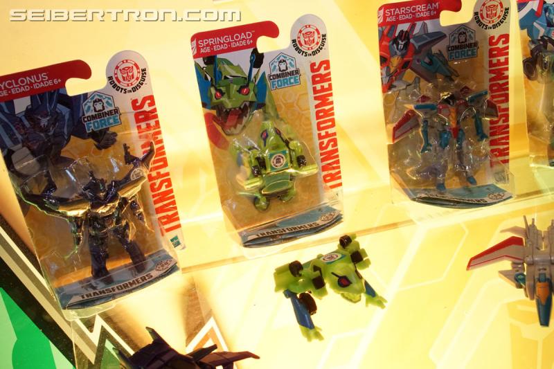 Toy Fair 2017: Transformers Robots In Disguise Combiner Force - Transformers Event: Robots In Disguise 049