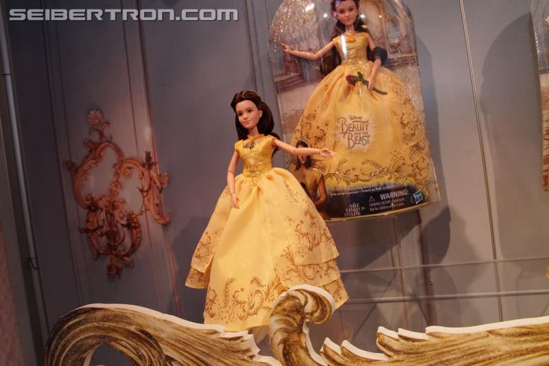 Toy Fair 2017: Miscellaneous Gallery (includes Death's Head 2) - Transformers Event: DSC00671