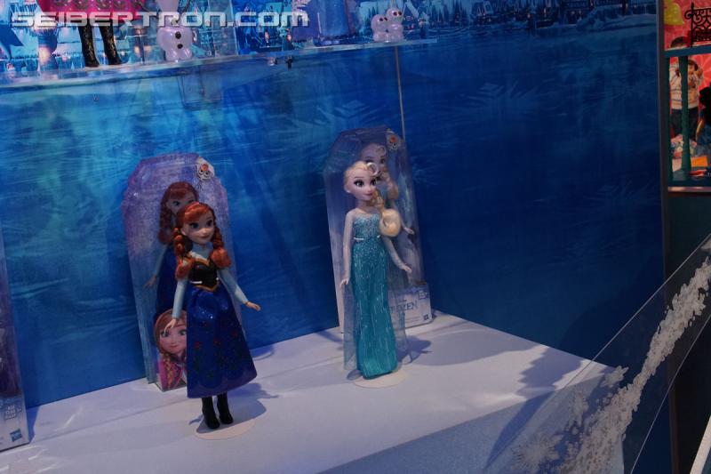 Toy Fair 2017: Miscellaneous Gallery (includes Death's Head 2) - Transformers Event: DSC00696