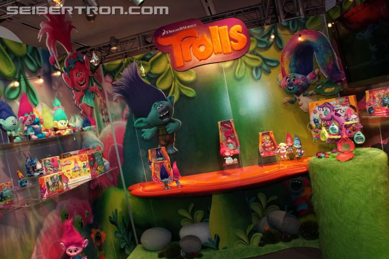 Toy Fair 2017: Miscellaneous Gallery (includes Death's Head 2) - Transformers Event: DSC00761