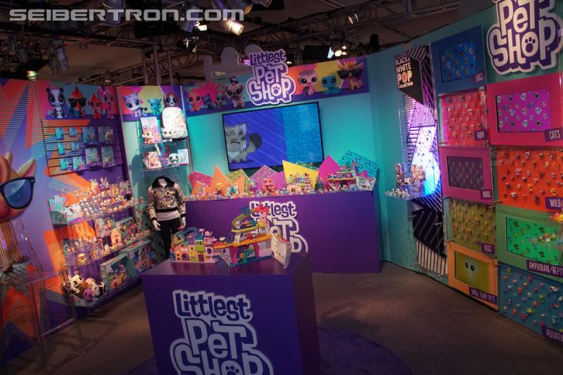 Toy Fair 2017: Miscellaneous Gallery (includes Death's Head 2) - Transformers Event: DSC00769