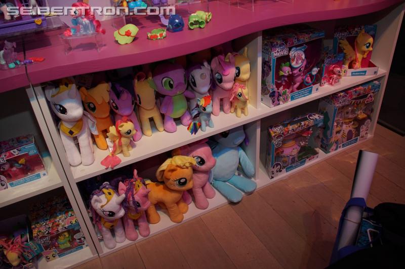 Toy Fair 2017 - My Little Pony The. Movie and Equestria Girls