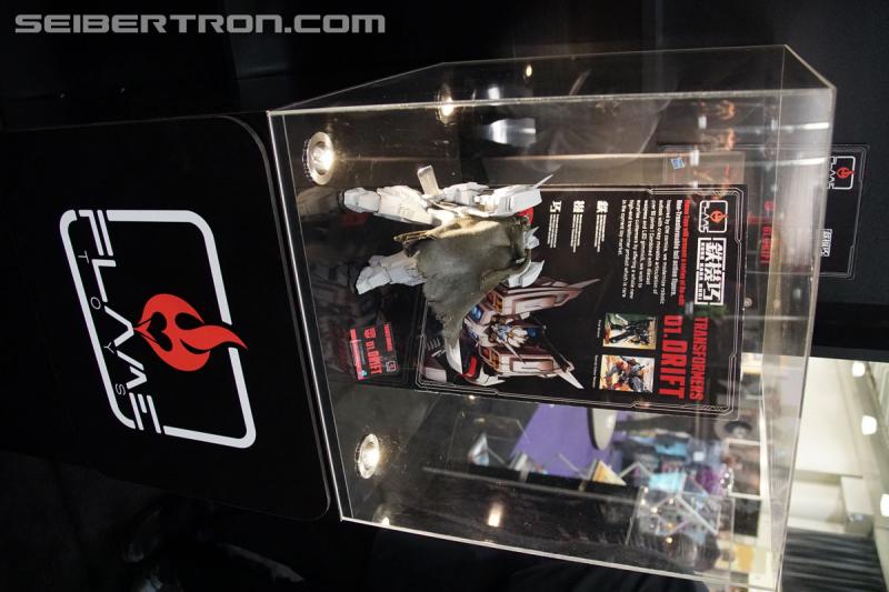 Toy Fair 2017: Drift articulated action figure from Flame Toys - Transformers Event: DSC00904