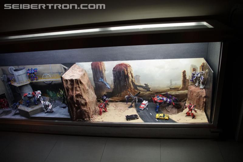 Paramount's Last Knight Super Fan Event: Transformers 3D Ride at Universal - Transformers Event: Universal 030