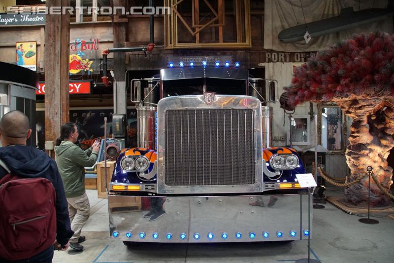 Paramount's Last Knight Super Fan Event: Paramount Lot Tour - Transformers Event: Paramount Lot Tour 039