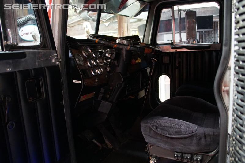 Paramount's Last Knight Super Fan Event: Paramount Lot Tour - Transformers Event: Paramount Lot Tour 043