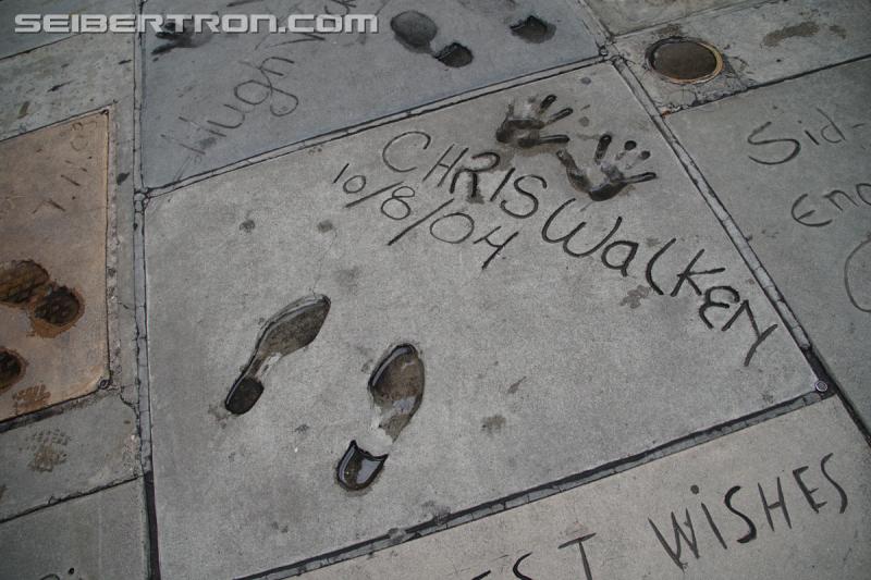 Paramount's Last Knight Super Fan Event: Movie star handprints at Grauman's Chinese Theatre - Transformers Event: Hollywood Oriental Theater 045