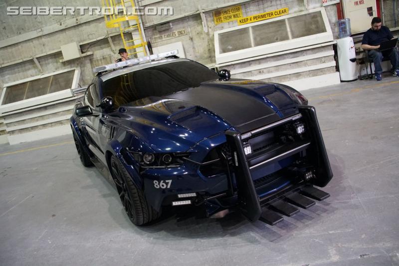 Paramount's Last Knight Super Fan Event: Transformers vehicles from The Last Knight - Transformers Event: The Last Knight Vehicles 068