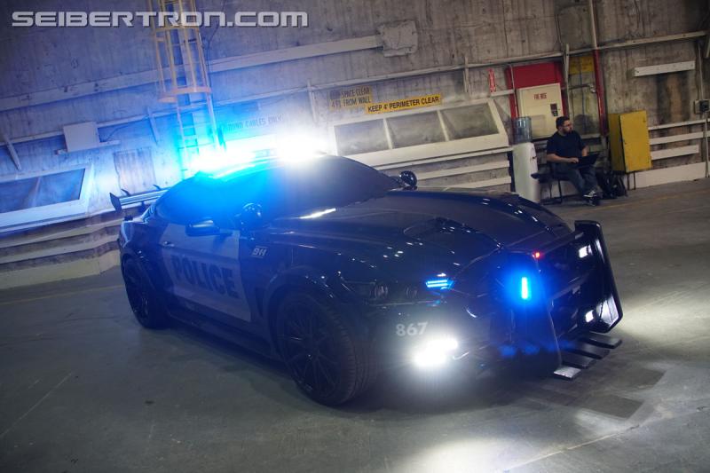 Paramount's Last Knight Super Fan Event: Transformers vehicles from The Last Knight - Transformers Event: The Last Knight Vehicles 071