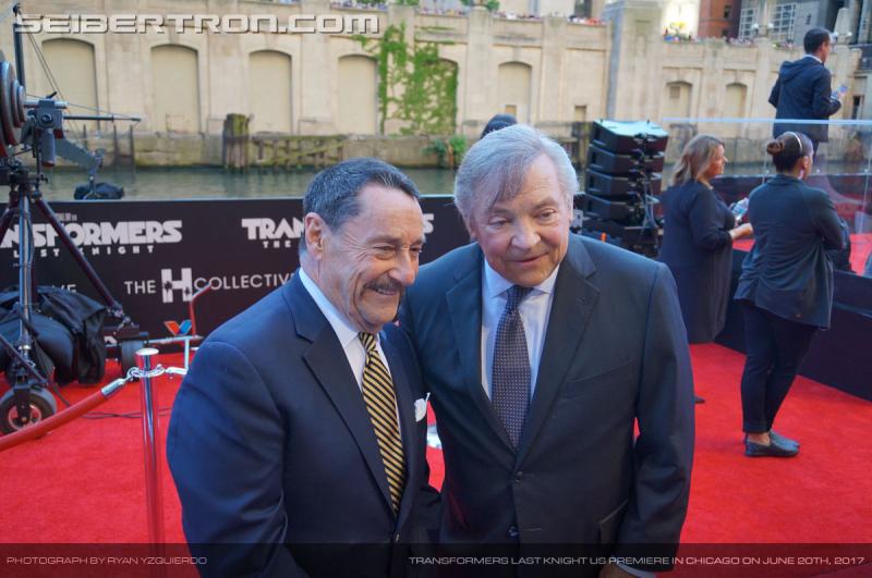 Transformers The Last Knight Global Premiere: Seibertron.com's Exclusive Photos from the Transformers Last Knight Red Carpet Event in Chicago - Transformers Event: Us Premiere Chicago 108