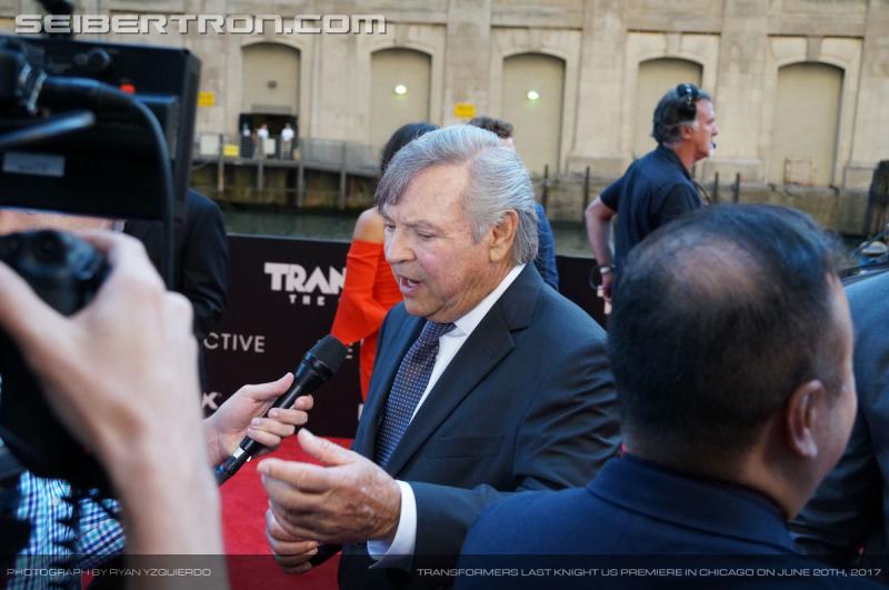 Transformers The Last Knight Global Premiere: Seibertron.com's Exclusive Photos from the Transformers Last Knight Red Carpet Event in Chicago - Transformers Event: Us Premiere Chicago 116