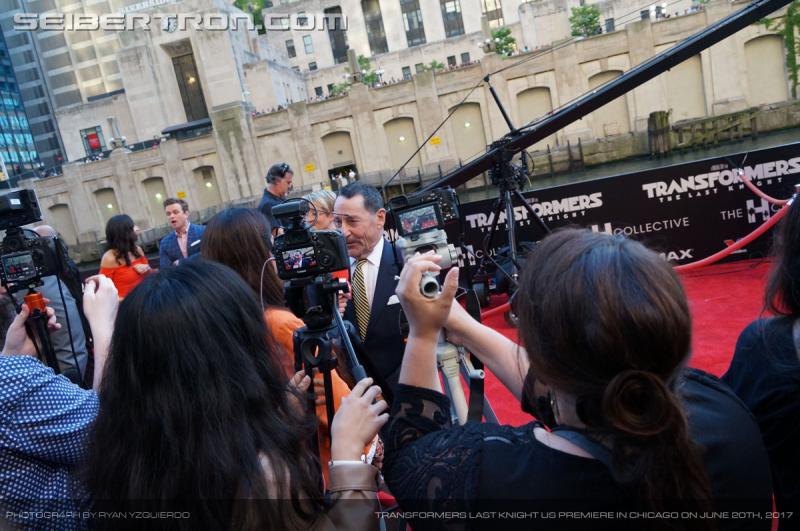 Transformers The Last Knight Global Premiere: Seibertron.com's Exclusive Photos from the Transformers Last Knight Red Carpet Event in Chicago - Transformers Event: Us Premiere Chicago 118