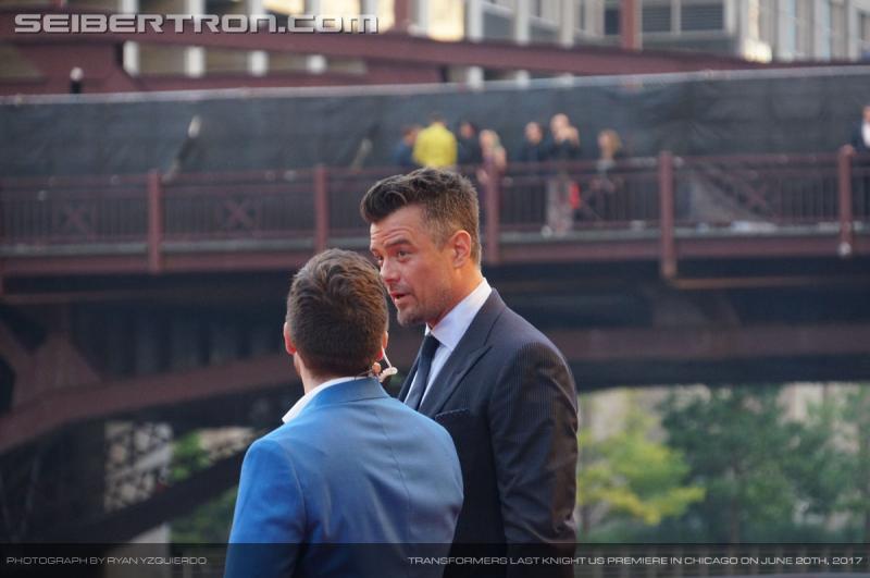 Transformers The Last Knight Global Premiere: Seibertron.com's Exclusive Photos from the Transformers Last Knight Red Carpet Event in Chicago - Transformers Event: Us Premiere Chicago 122