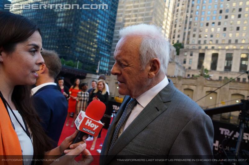 Transformers The Last Knight Global Premiere: Seibertron.com's Exclusive Photos from the Transformers Last Knight Red Carpet Event in Chicago - Transformers Event: Us Premiere Chicago 140