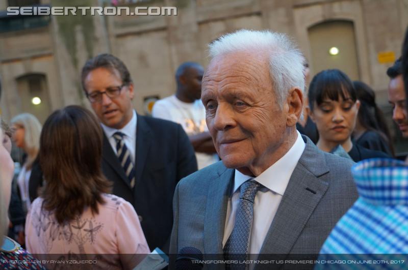Transformers The Last Knight Global Premiere: Seibertron.com's Exclusive Photos from the Transformers Last Knight Red Carpet Event in Chicago - Transformers Event: Us Premiere Chicago 151