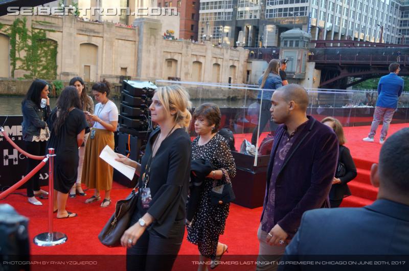 Transformers The Last Knight Global Premiere: Seibertron.com's Exclusive Photos from the Transformers Last Knight Red Carpet Event in Chicago - Transformers Event: Us Premiere Chicago 159