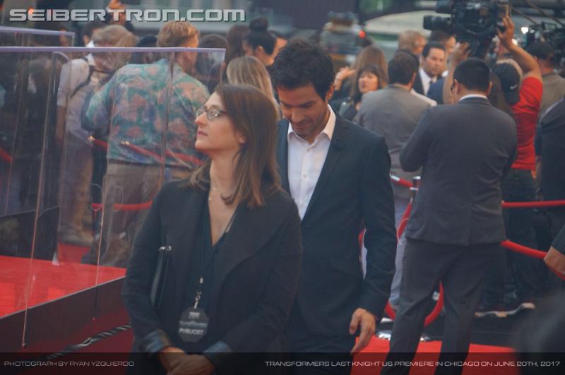 Transformers The Last Knight Global Premiere: Seibertron.com's Exclusive Photos from the Transformers Last Knight Red Carpet Event in Chicago - Transformers Event: Us Premiere Chicago 160