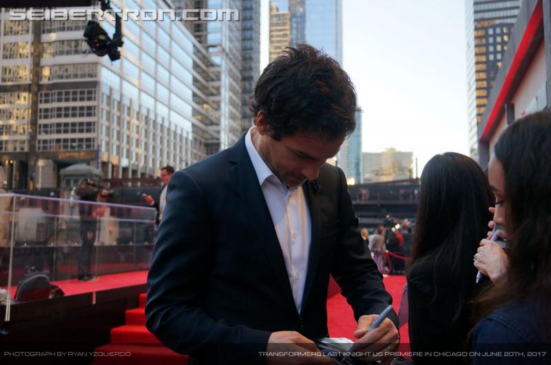 Transformers The Last Knight Global Premiere: Seibertron.com's Exclusive Photos from the Transformers Last Knight Red Carpet Event in Chicago - Transformers Event: Us Premiere Chicago 169