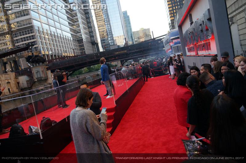Transformers The Last Knight Global Premiere: Seibertron.com's Exclusive Photos from the Transformers Last Knight Red Carpet Event in Chicago - Transformers Event: Us Premiere Chicago 178