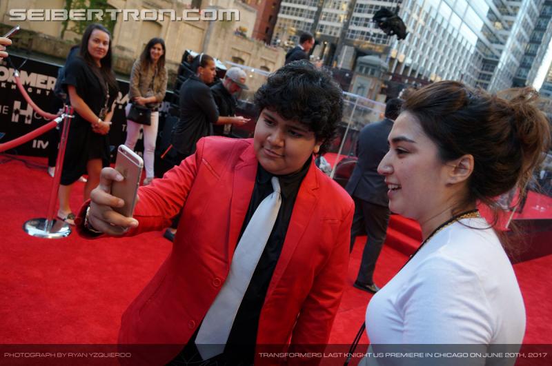 Transformers The Last Knight Global Premiere: Seibertron.com's Exclusive Photos from the Transformers Last Knight Red Carpet Event in Chicago - Transformers Event: Us Premiere Chicago 187