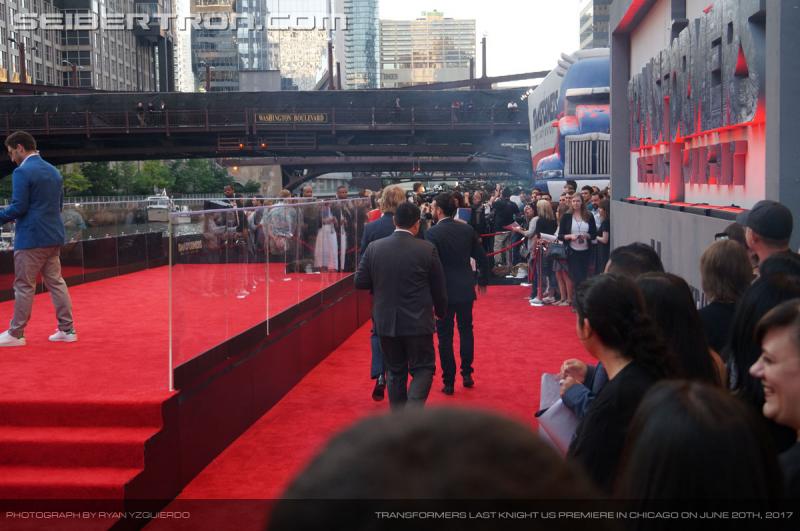 Transformers The Last Knight Global Premiere: Seibertron.com's Exclusive Photos from the Transformers Last Knight Red Carpet Event in Chicago - Transformers Event: Us Premiere Chicago 192