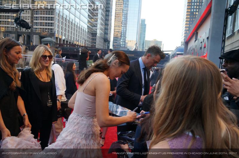 Transformers The Last Knight Global Premiere: Seibertron.com's Exclusive Photos from the Transformers Last Knight Red Carpet Event in Chicago - Transformers Event: Us Premiere Chicago 220