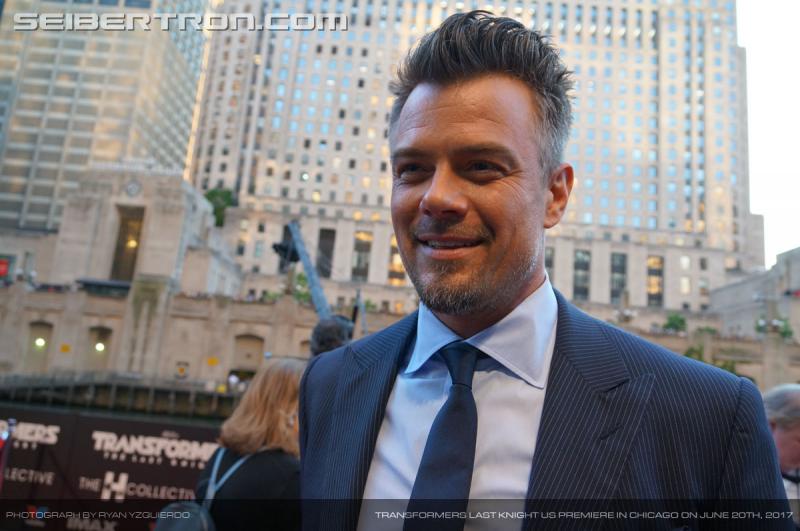 Transformers News: Seibertron.com's Exclusive Coverage of the Transformers Last Knight US Premiere in Chicago